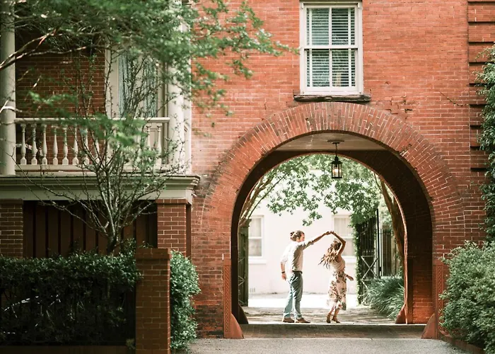 Wentworth Mansion